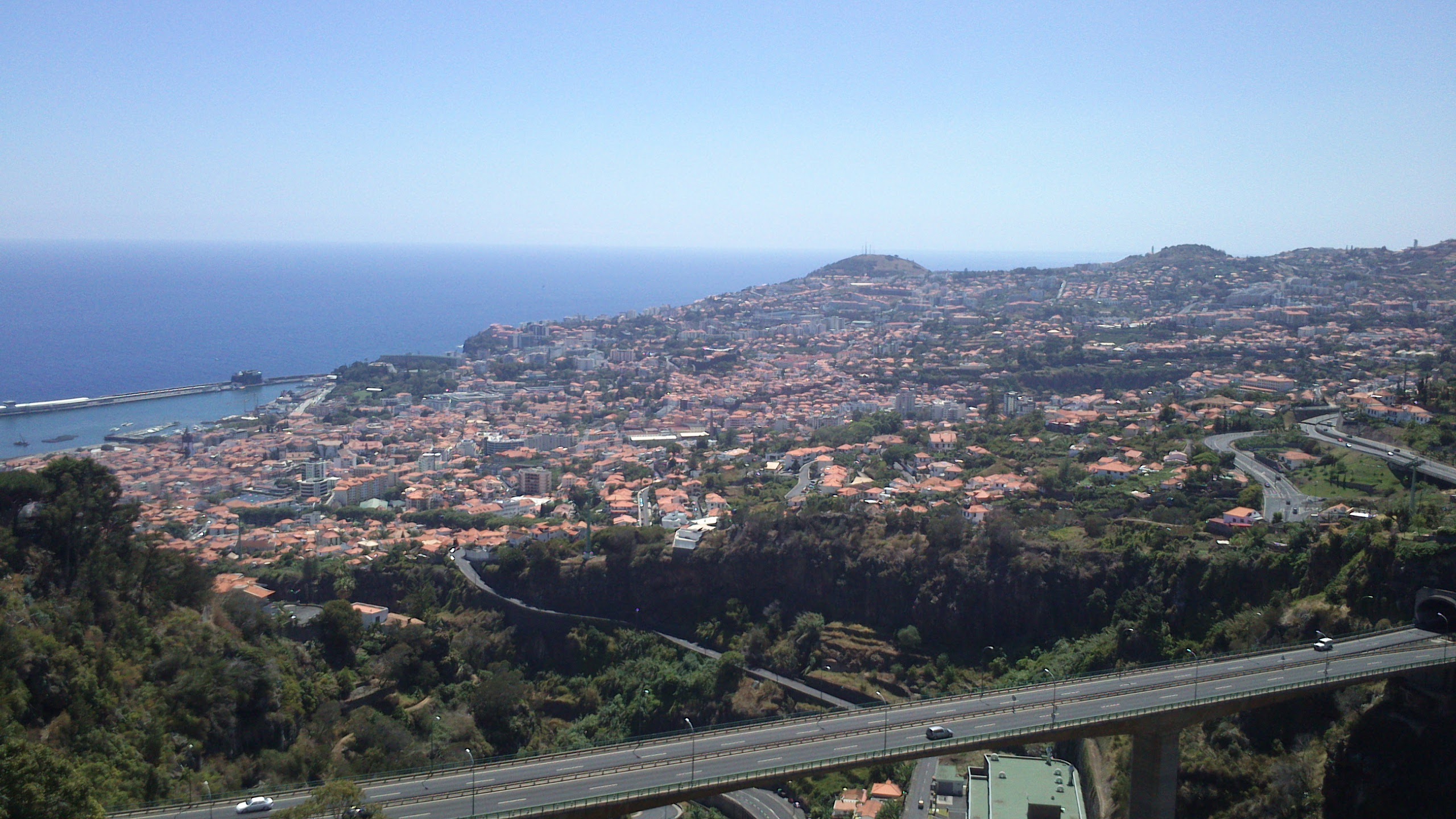 Eastern Madeira mountain route showing tunnel roads to Santana and São Lourenço